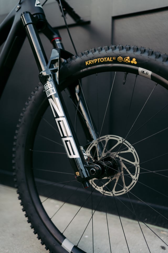 Suspension Suspension