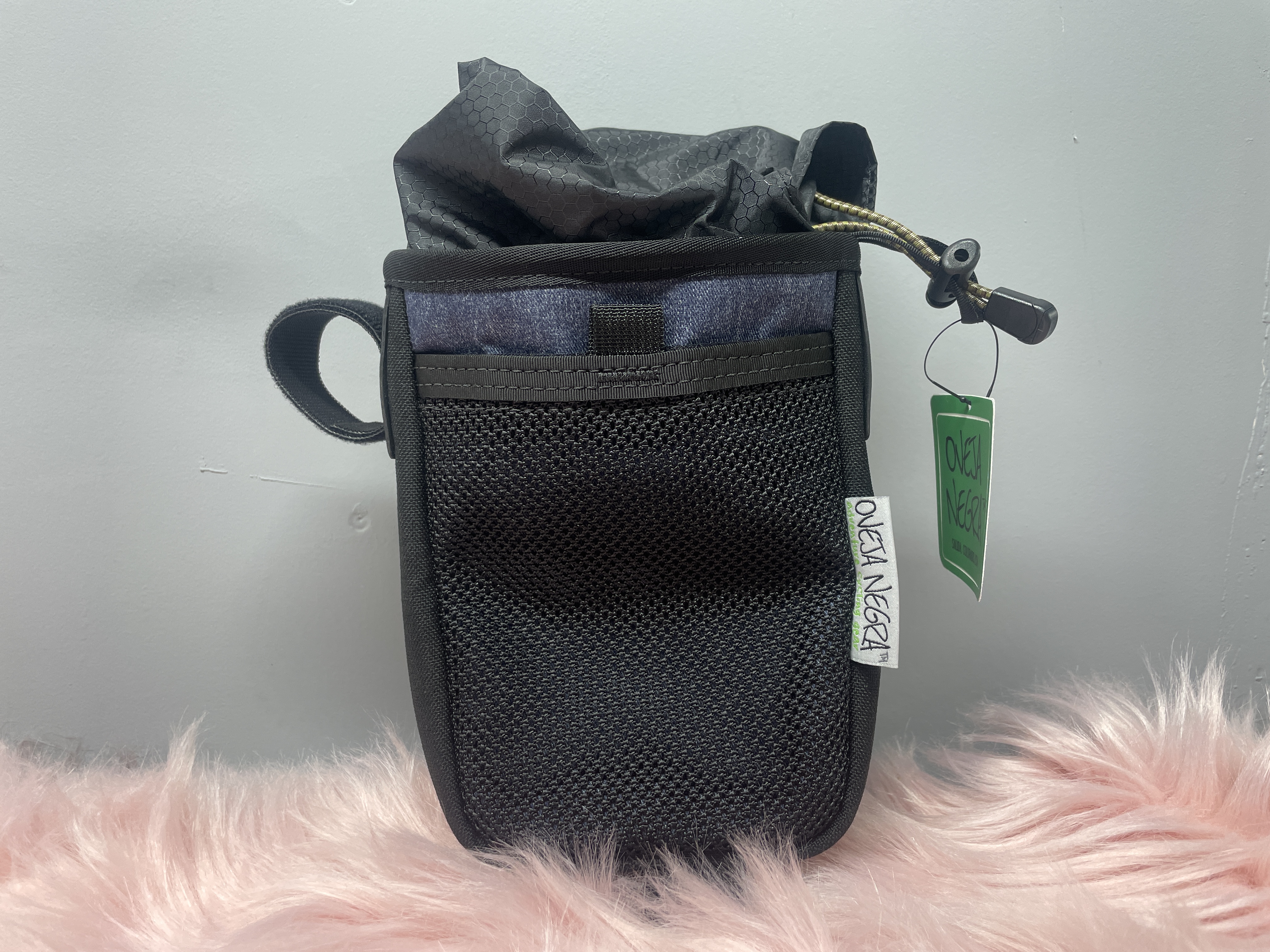 Oveja Negra Chuck Bucket Handlebar Bag Oveja Negra Chuck Bucket Handlebar Bag